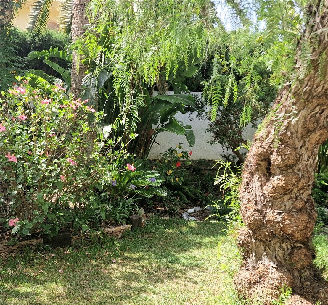 Villa i San Jaime Benissa med vackra trädgårdar