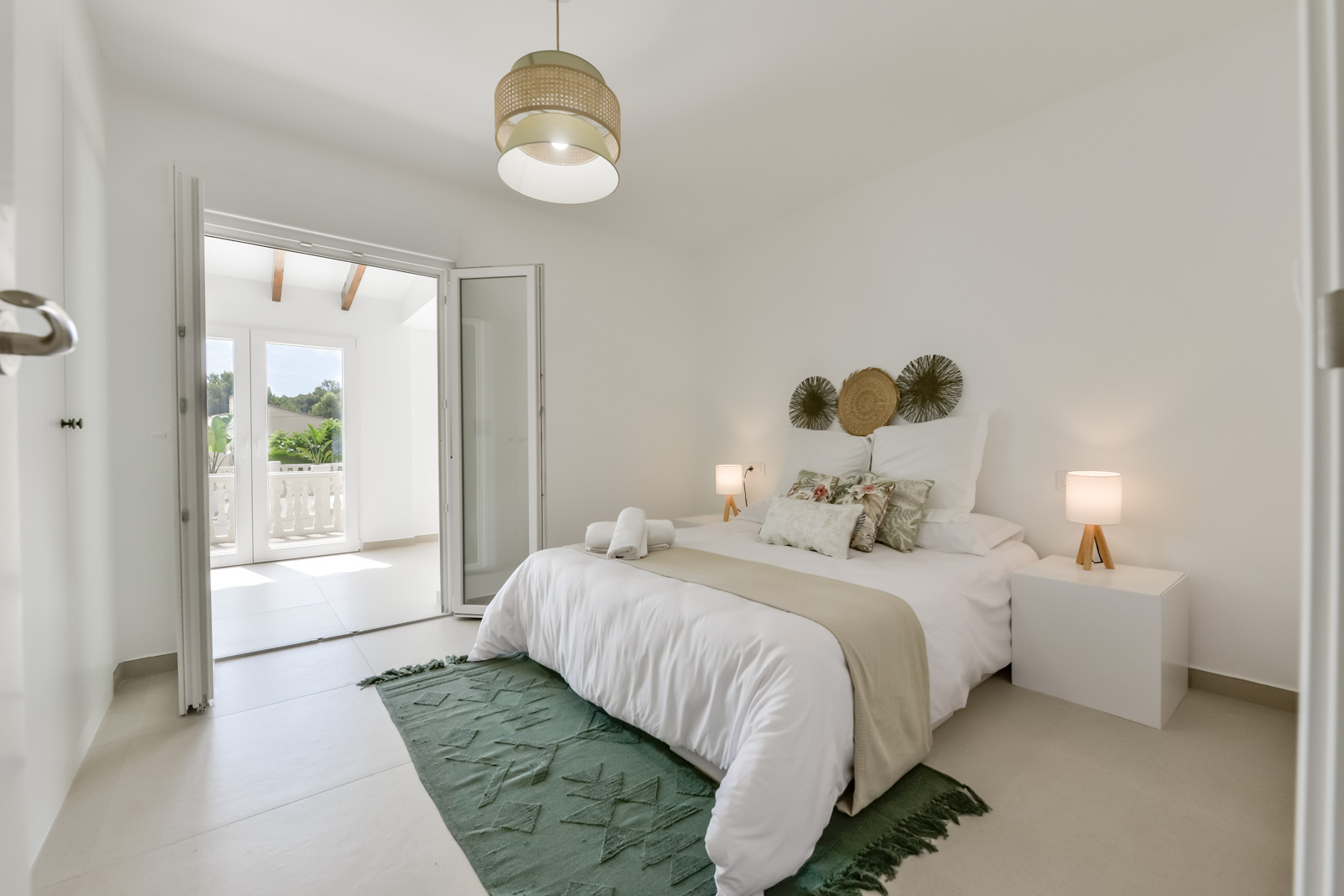 Villa i Ibiza-stil nær Cala Advocat Benissa