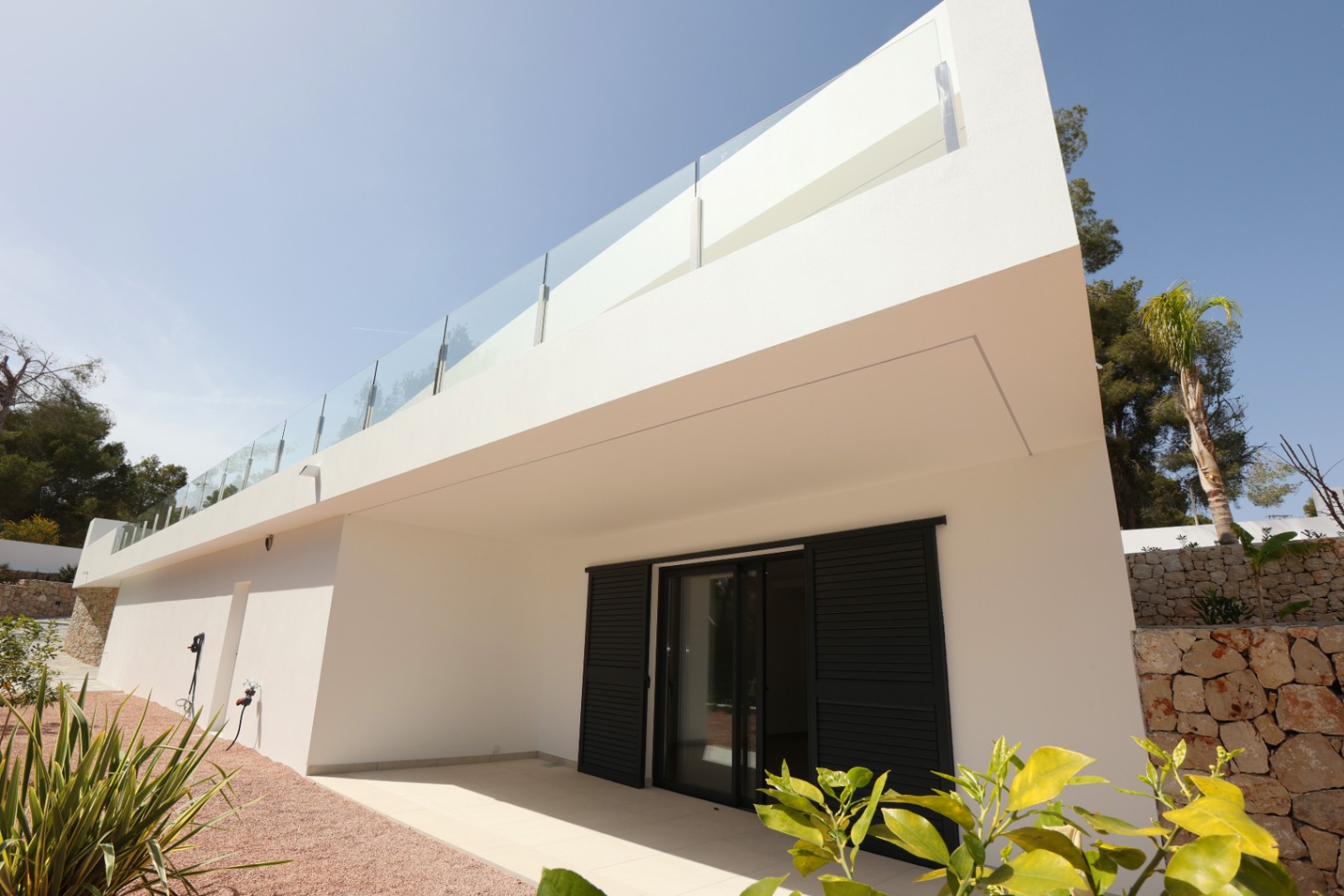 Nybyggd villa med havsutsikt vid Benissa La Fustera