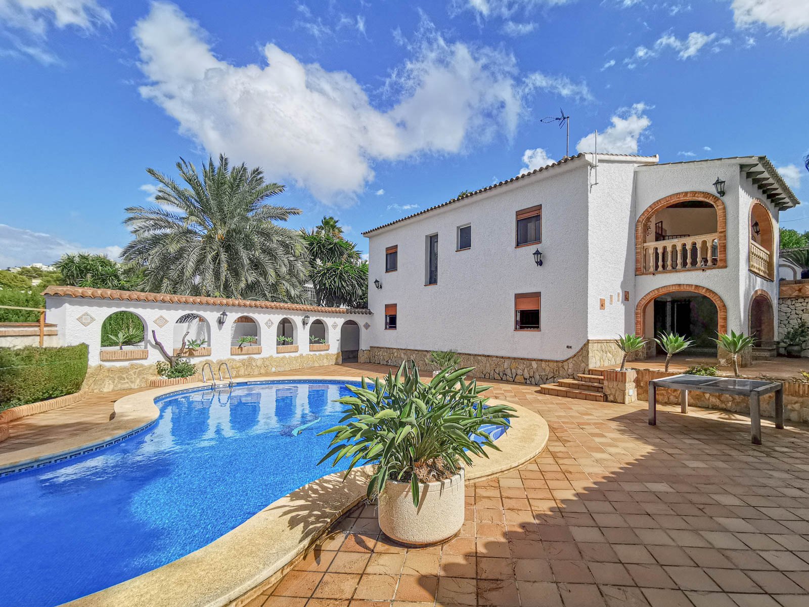 Villa for sale in Pla del Mar Moraira walk to Beach