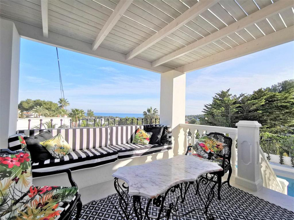 Villa avec vue sur la mer et piscine à vendre à Moraira, Alicante