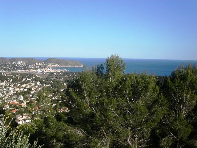 Sea view plot for sale in Moraira