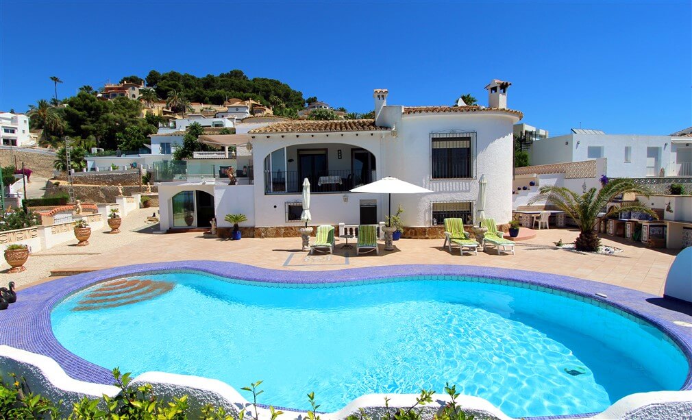 Sea view villa for sale in Fanadix Moraira