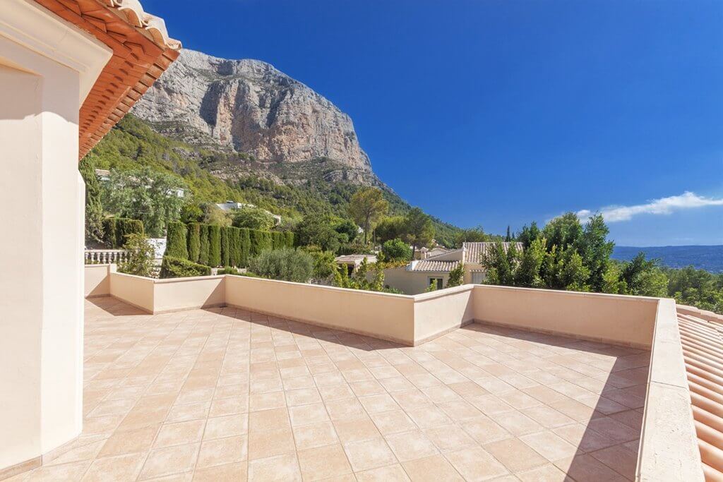 Villa de lujo con vistas a la montaña en venta en Montgo, Javea