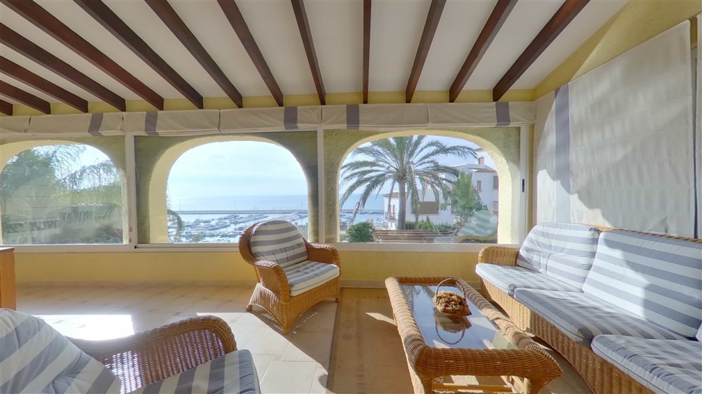 Villa in erster Linie zum Meer in Pla del Mar Moraira